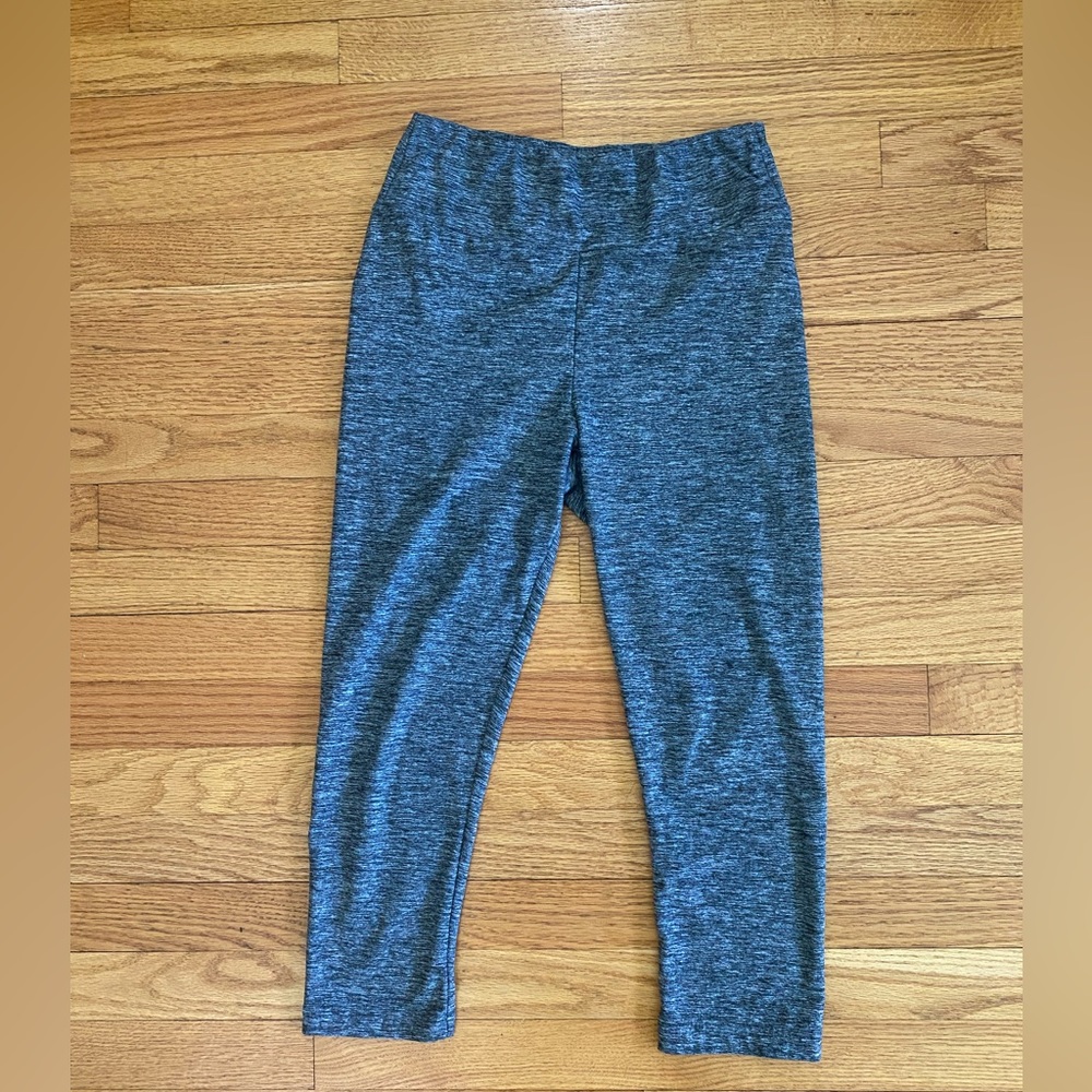 No boundaries Cropped Leggings Juniors M(7-9) Gray Soft Women’s